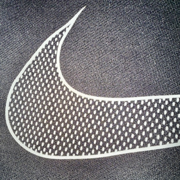 Nike Dri-FIT Black Hoodie Men’s Size Large | Swoosh Logo Pullover  Sweatshirt - Picture 9 of 9